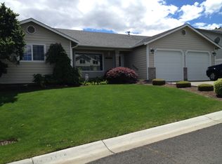 70 Lyle Loop, Selah, WA 98942