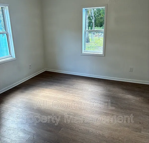 812 Marion St — Photo 20