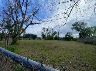 4821 1st St, Pasadena, TX 77504