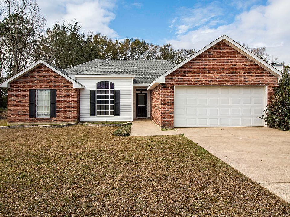 1st image of 204 Olive Branch Dr