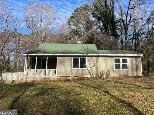 214 Pinewood Ln, Stockbridge, GA 30281