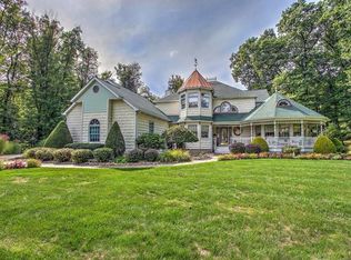 223 Oakview Dr, Prospect, PA 16052