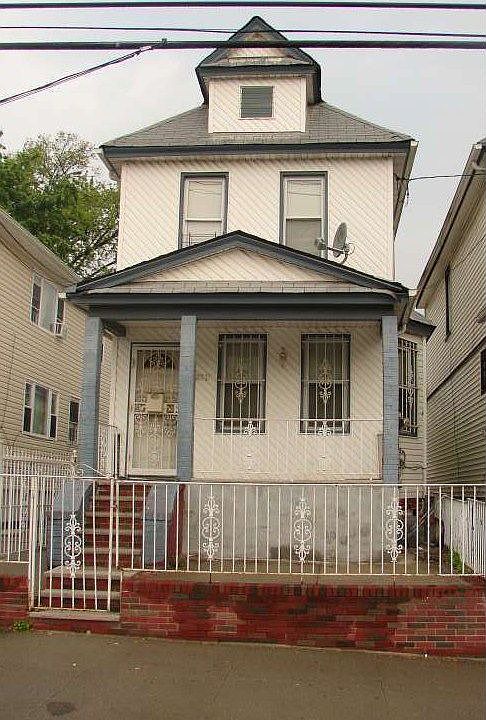 1st image of 16313 109th Ave