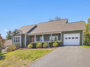 1110 Highlands Dr, Charlottesville, VA