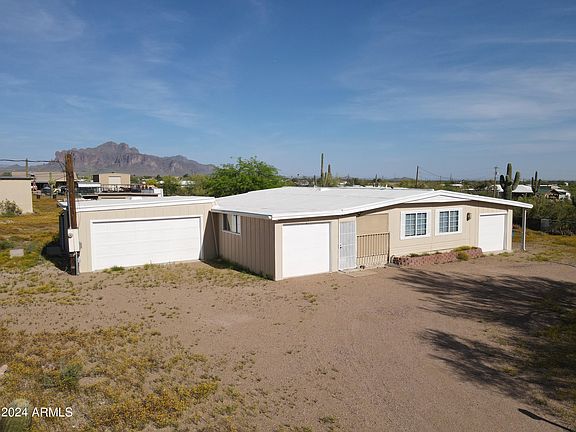 2nd image of 4655 N SAGUARO Drive