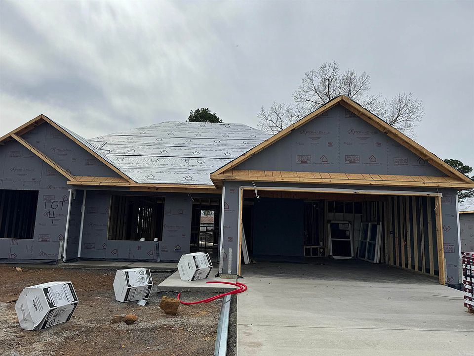 2nd image of 1709 Ridgefield Cir