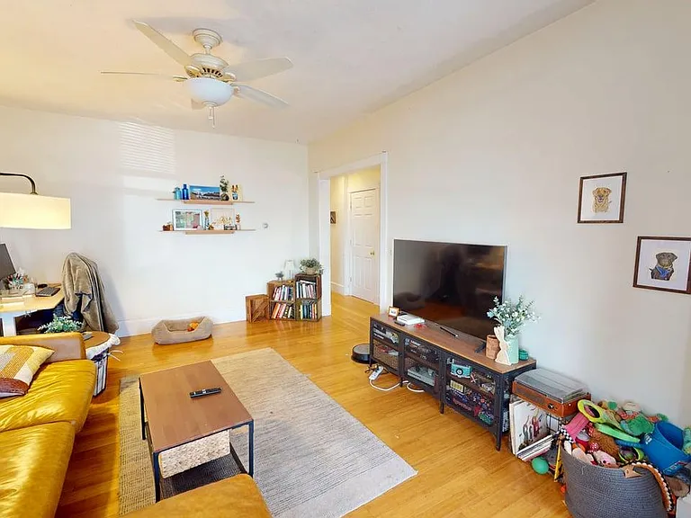 76 Prospect St #1 — Photo 3