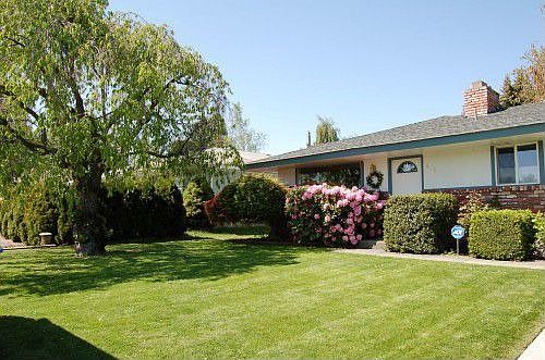 1st image of 616 N 46th Ave