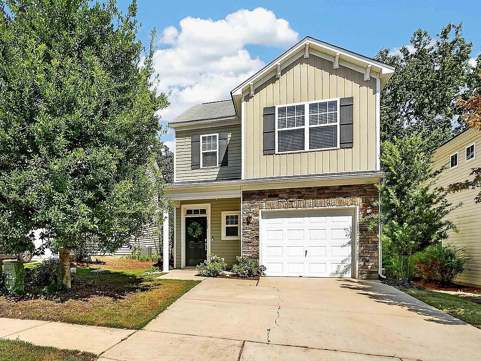 1st image of 105 Autumn Stroll Ct