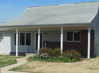 102 Furnlea Dr, Glen Burnie, MD 21060