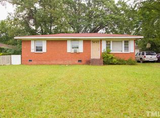 704 Pond St, Clayton, NC 27520