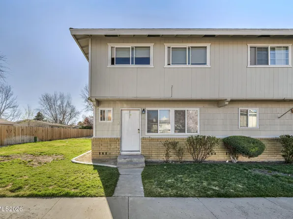 1365 Kittyhawk Ave APT A, Gardnerville, NV 89410