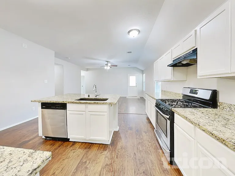 23319 Dukes Run Dr — Photo 6
