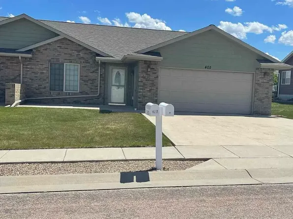 405 Sapphire Ln, Rapid City, SD 57701