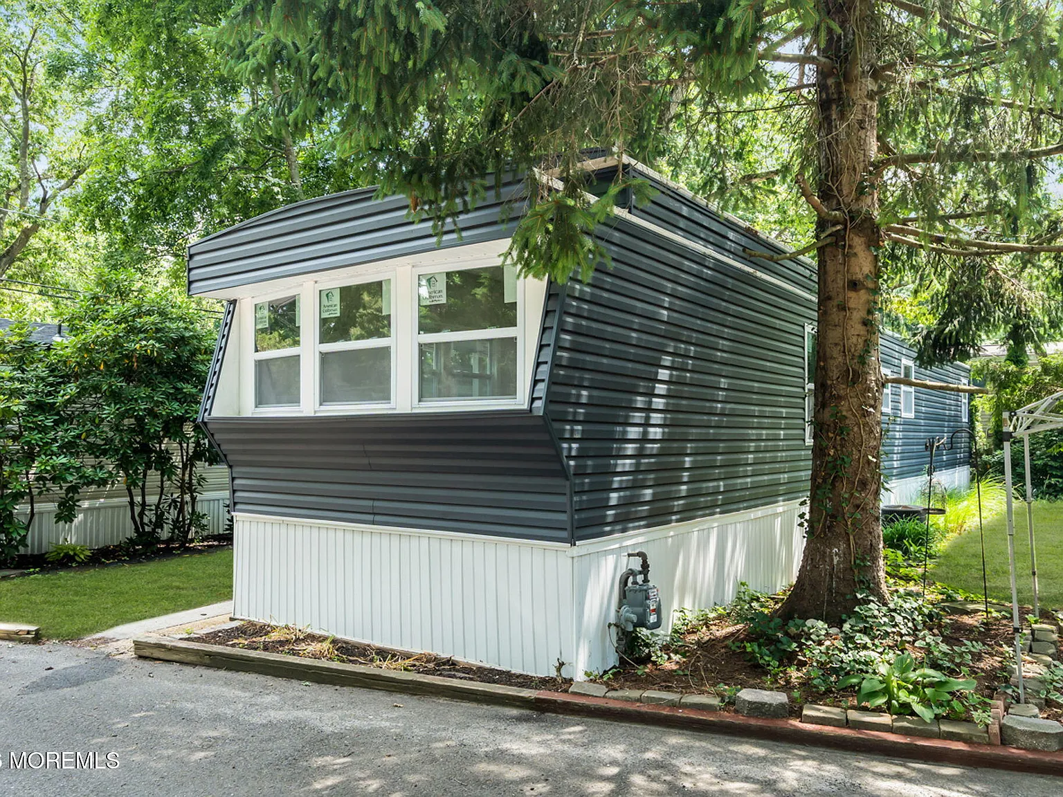 2 bed, $1,800 — Photo 3