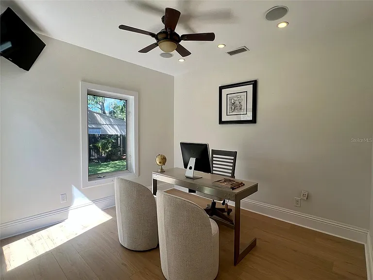 100 W Davis Blvd — Photo 46