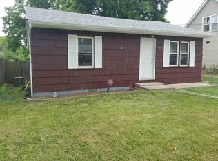 405 High St, Creve Coeur, IL 61610