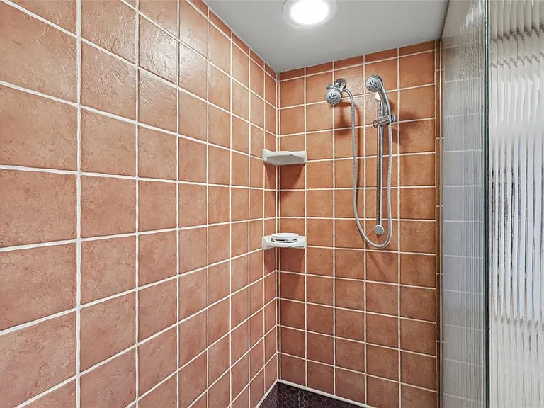 97 Sunset Dr #501 — Photo 27