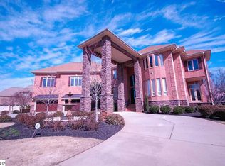 2 Appian Cir, Simpsonville, SC 29681
