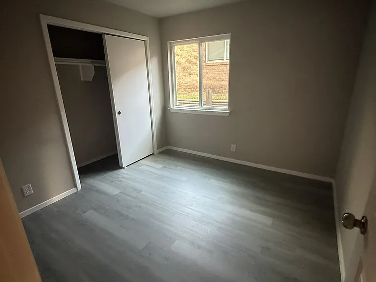 5009 Crestwood Dr — Photo 11