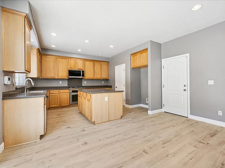 5457 Shennecock Way — Photo 9