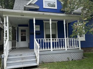 716 S State St #1, Champaign, IL 61820