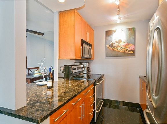 4th image of 155 N Harbor Dr APT 2614