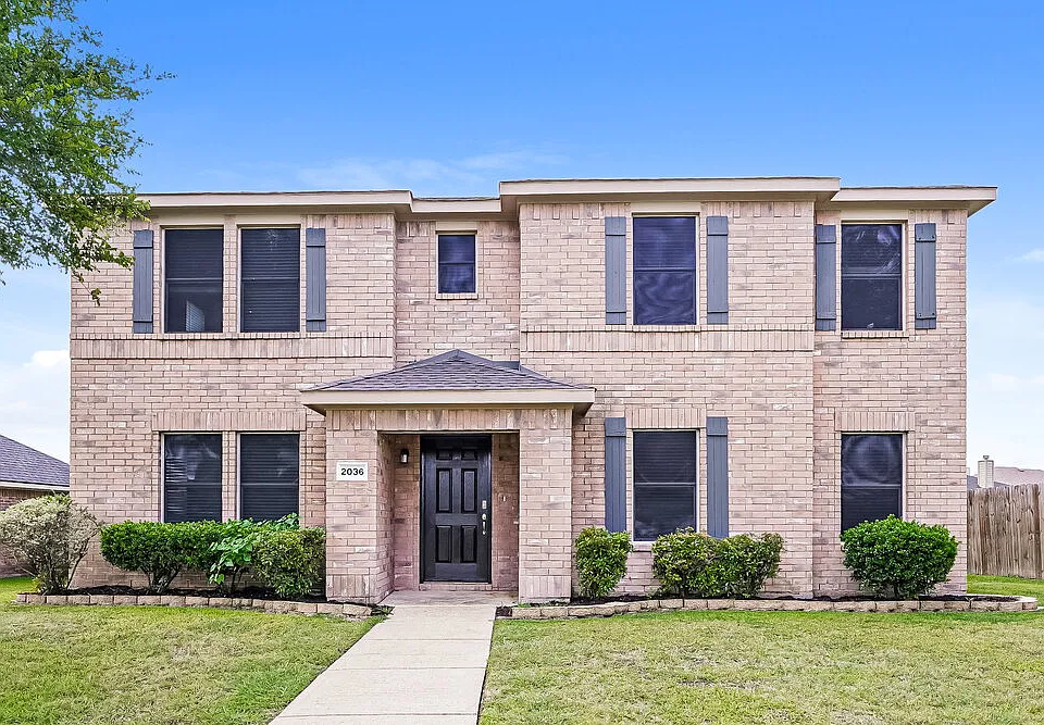 2036 Silverado Dr