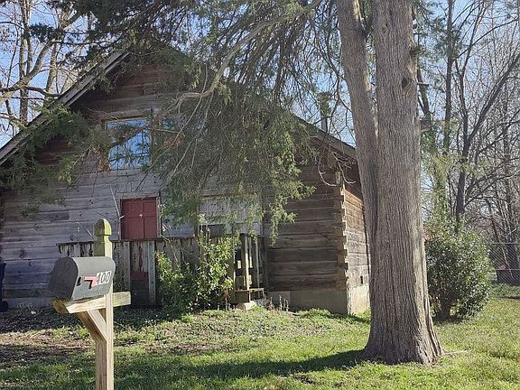 2nd image of 400 E Tulsa St