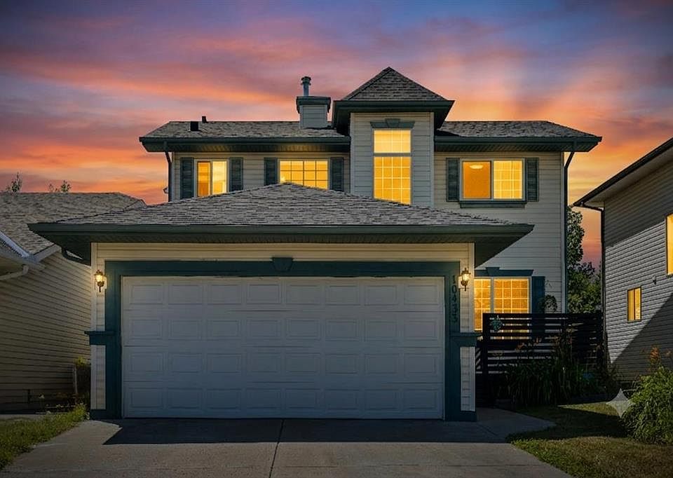 1st image of 10433 NE Hidden Valley Dr NW