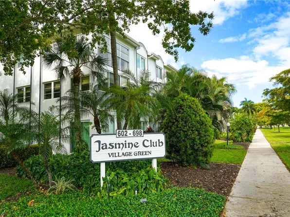 638 Broad AVE S #J638, NAPLES, FL 34102