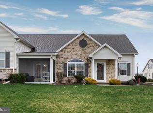 157 Mineral Dr UNIT 29B, York, PA 17408