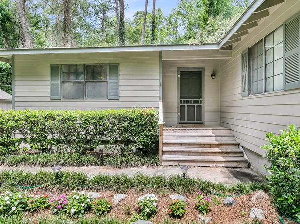 360 W Smith St, Summerville, SC 29485