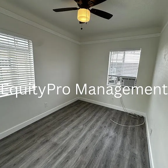 5583 California Ave — Photo 23
