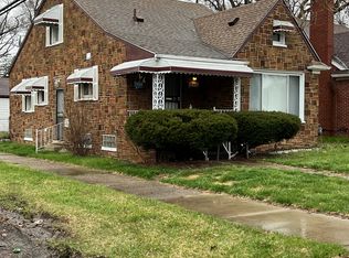 18401 Glastonbury Rd, Detroit, MI 48219