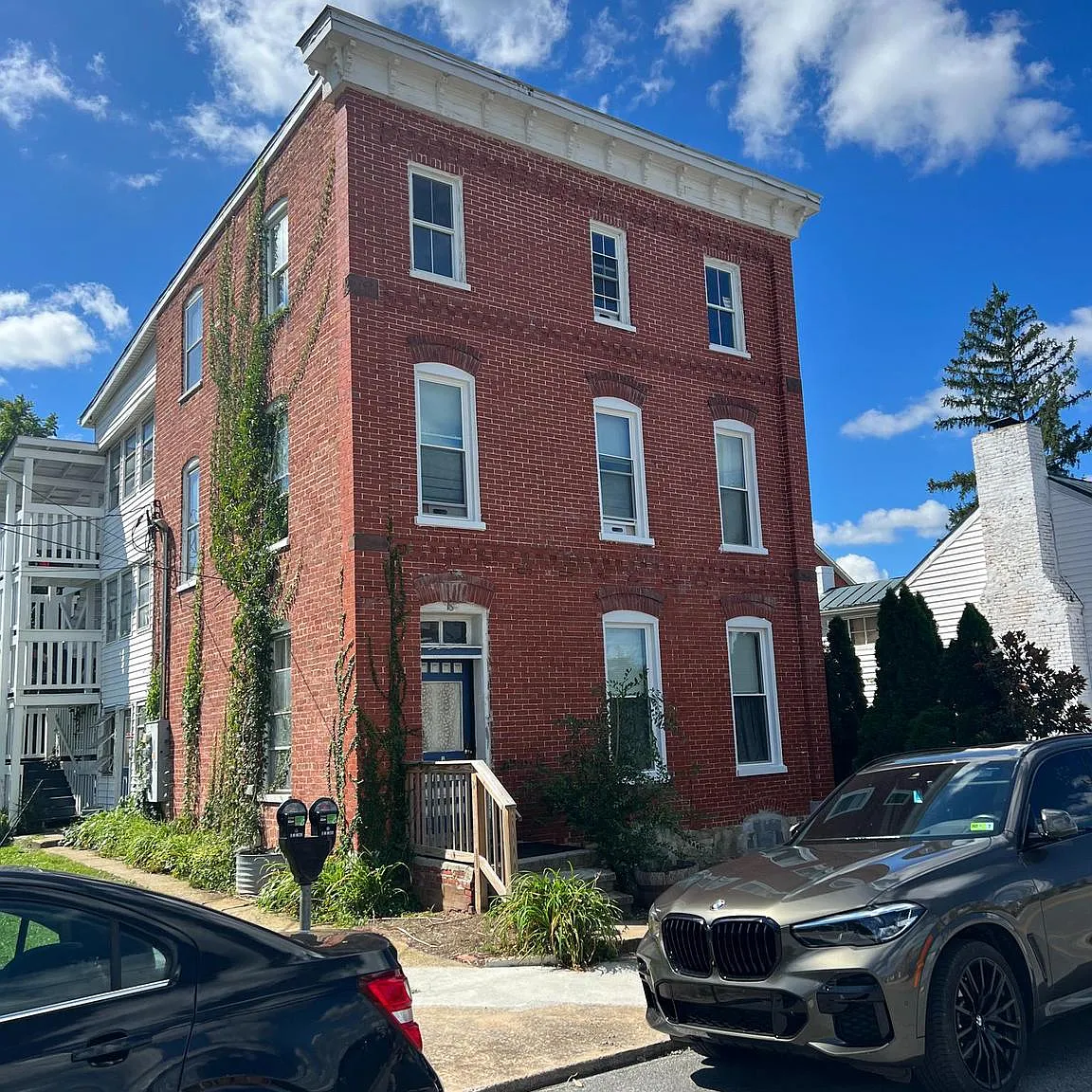 1 bed, $1,025 — Photo 1
