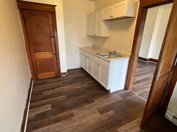 2629 Lexington St, Harrisburg, PA 17110