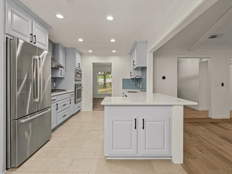 1015 Cimarron Cir — Photo 11