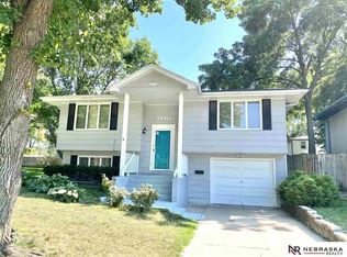 7401 N Greenwood Ct, Lincoln, NE 68507