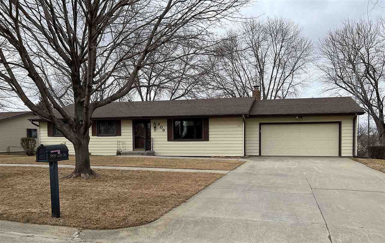 909 5th St, Wisner, NE 68791 Zillow