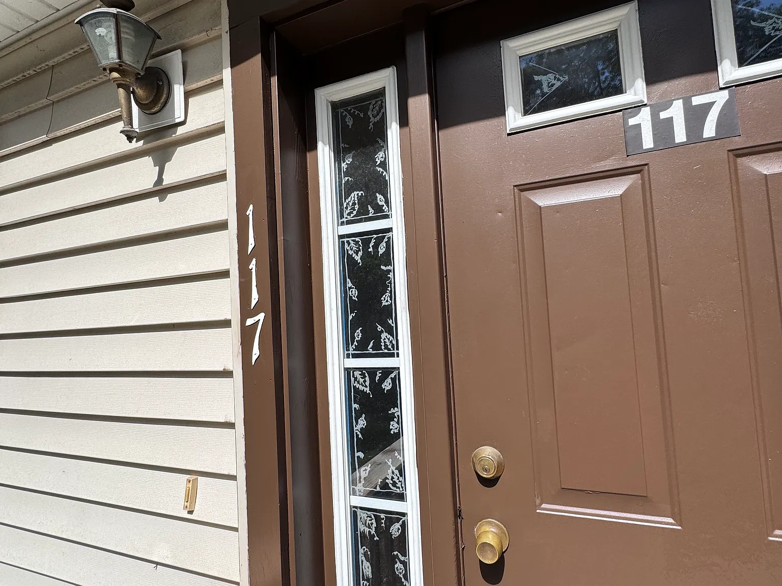 3 bed, 1.5 bath, 1316 sqft, $3,300 — Photo 3