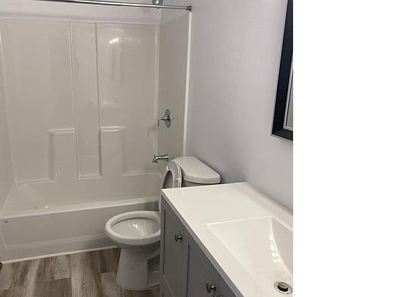 4th image of 6740 Brynhurst Ave #303