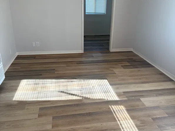 7727 S Western Ave APT 4, Los Angeles, CA 90047