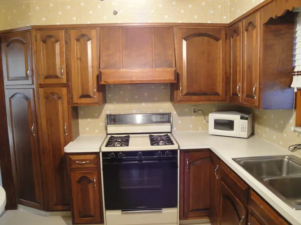 431 Oak St, Sharpsville, PA 16150