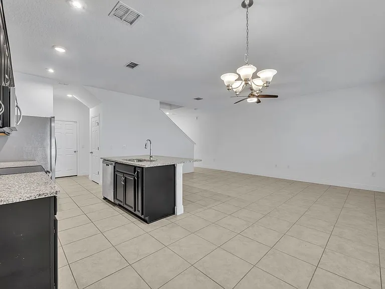 1351 Merrydale Way — Photo 11