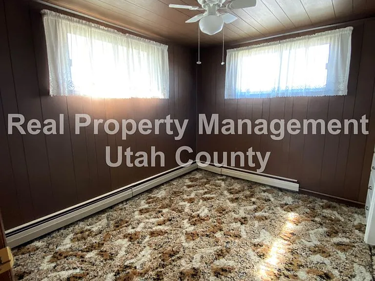 1285 W Utah Ave — Photo 16