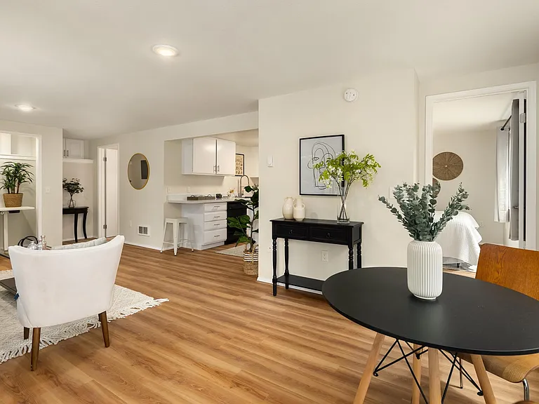 121 Wood Ave SW #B — Photo 13