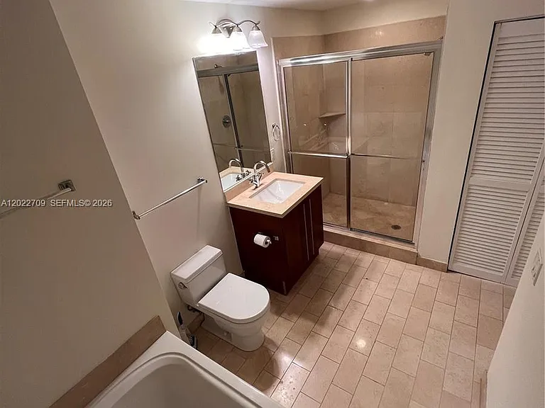 1111 SW 1st Ave #2118 — Photo 7