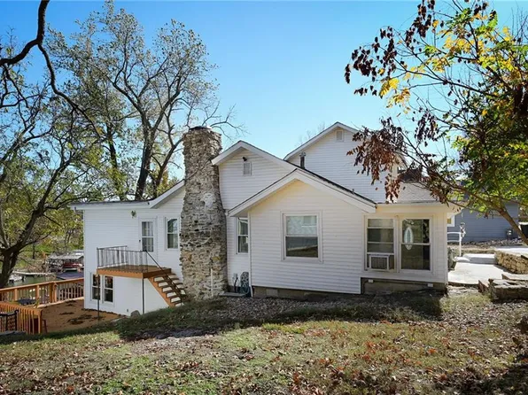 49 C St, Lees Summit, MO 64086