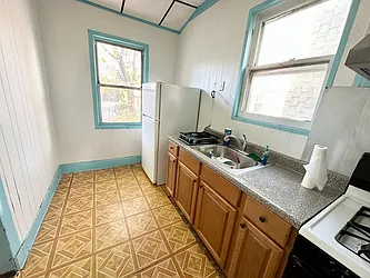 Rented by Garfield Realty 